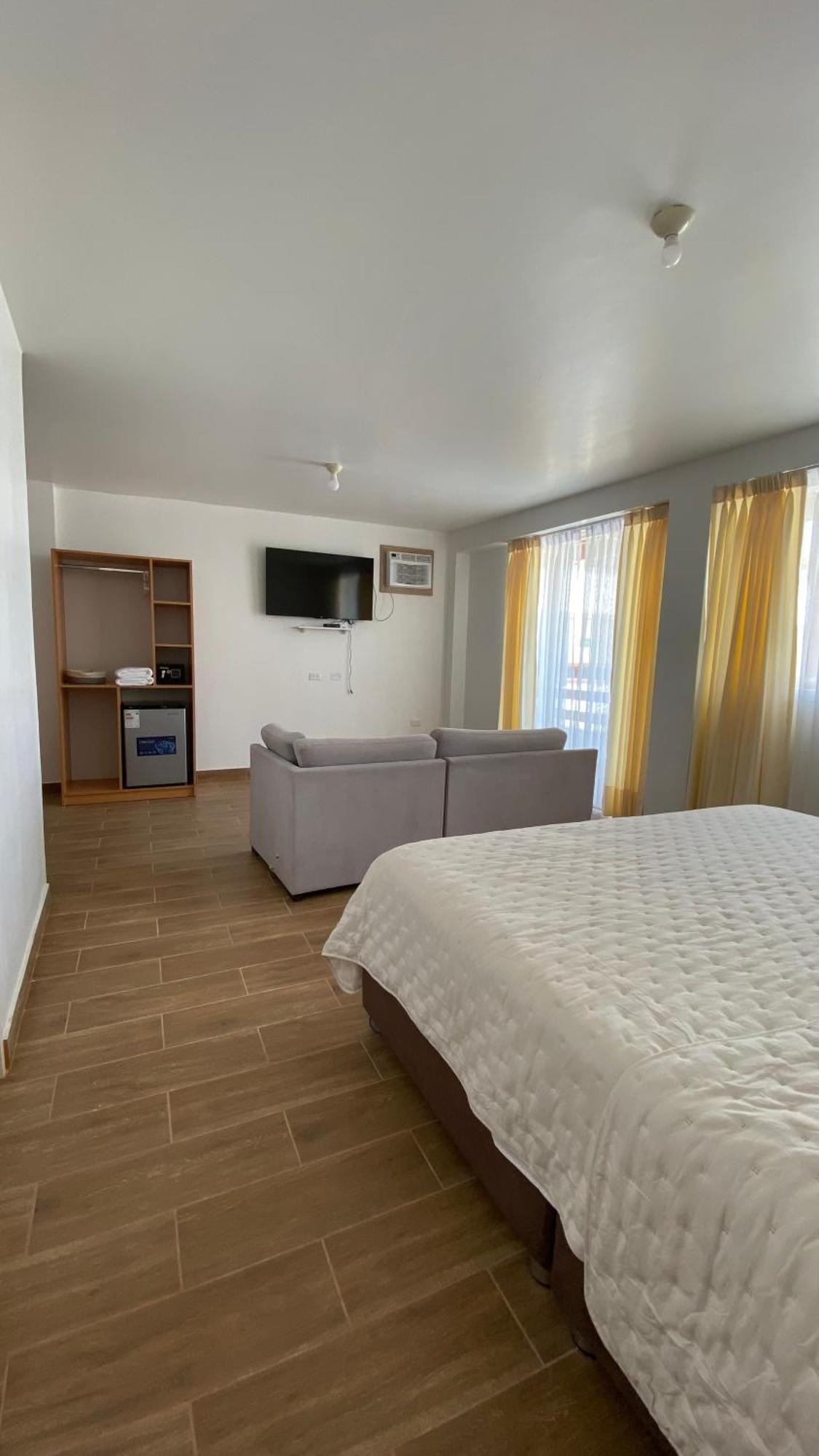 Prim Hotel Вичаито Екстериор снимка