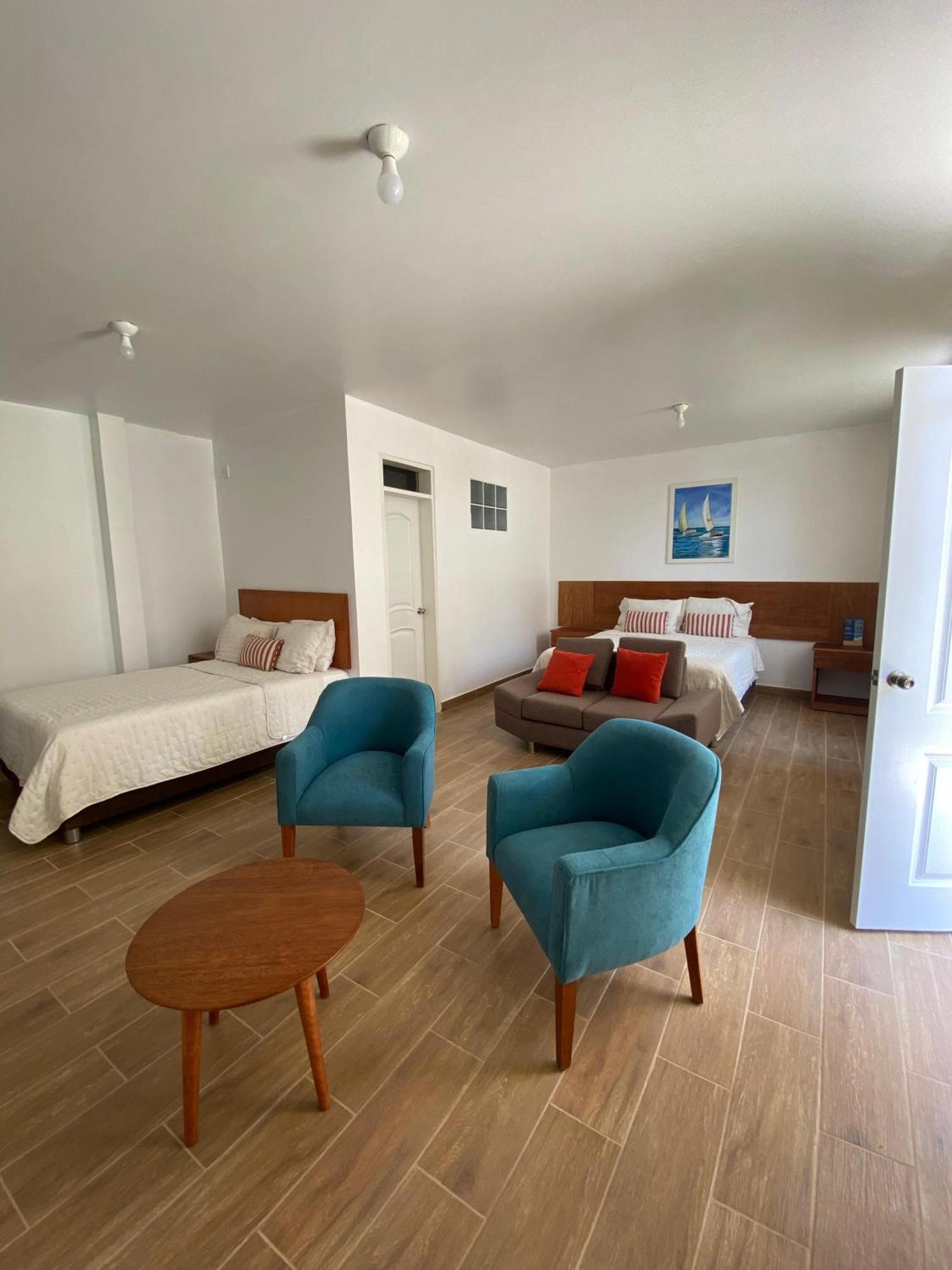 Prim Hotel Вичаито Екстериор снимка