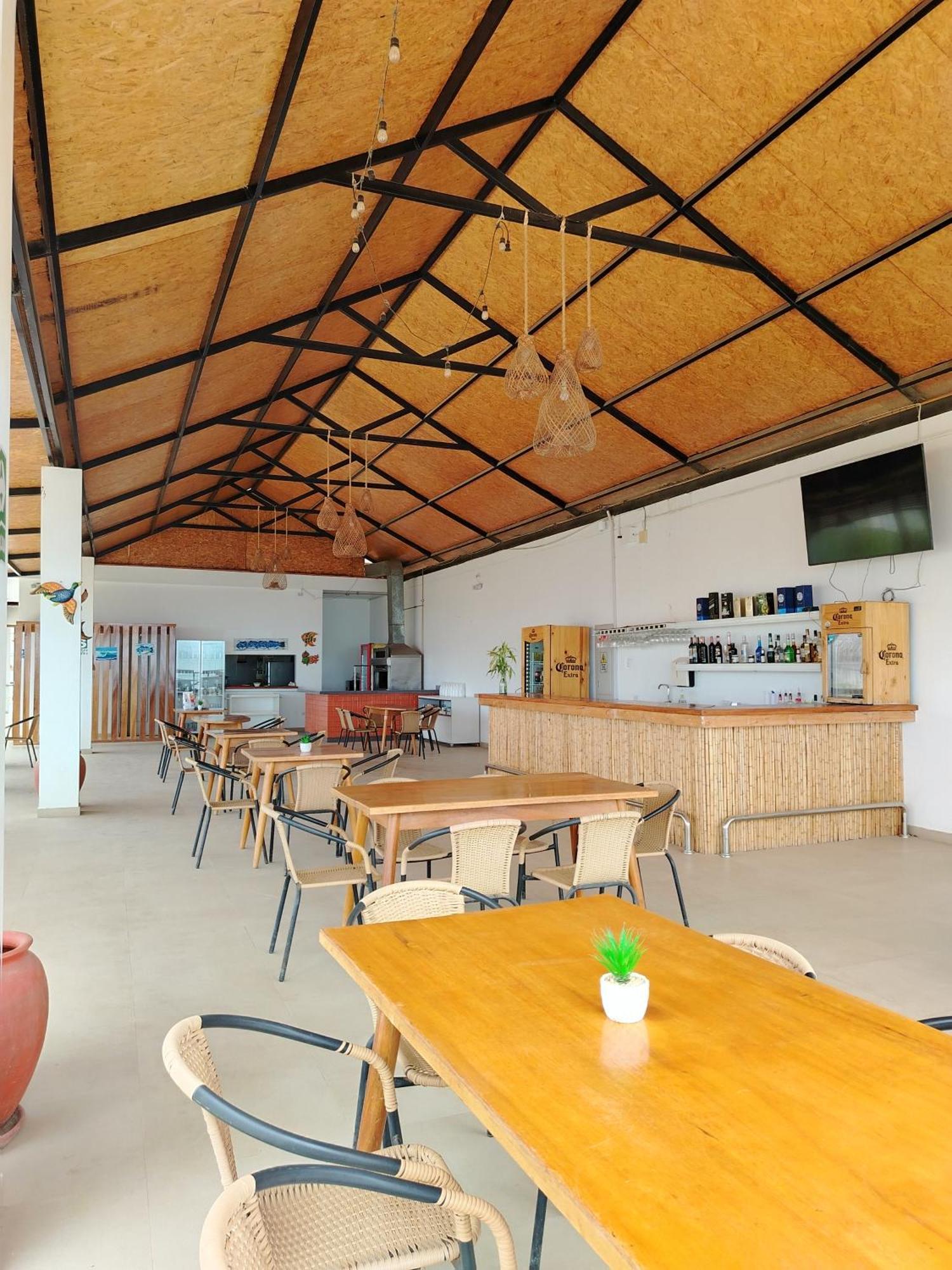 Prim Hotel Вичаито Екстериор снимка