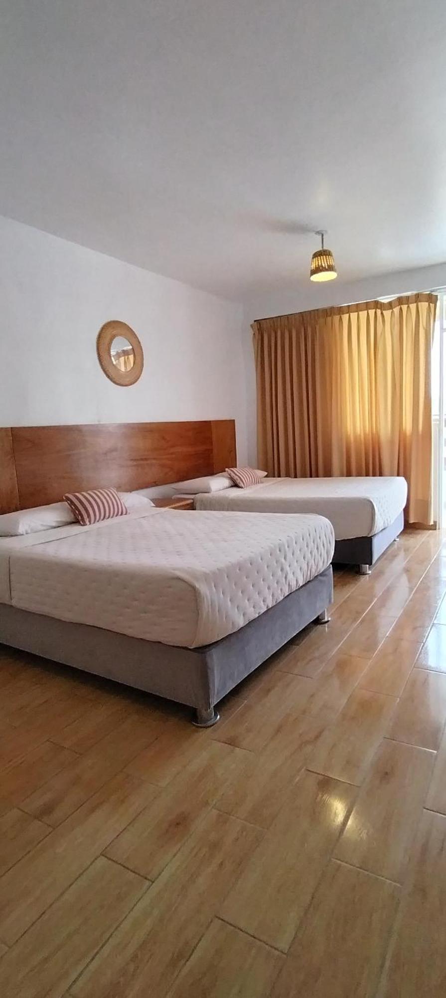 Prim Hotel Вичаито Екстериор снимка