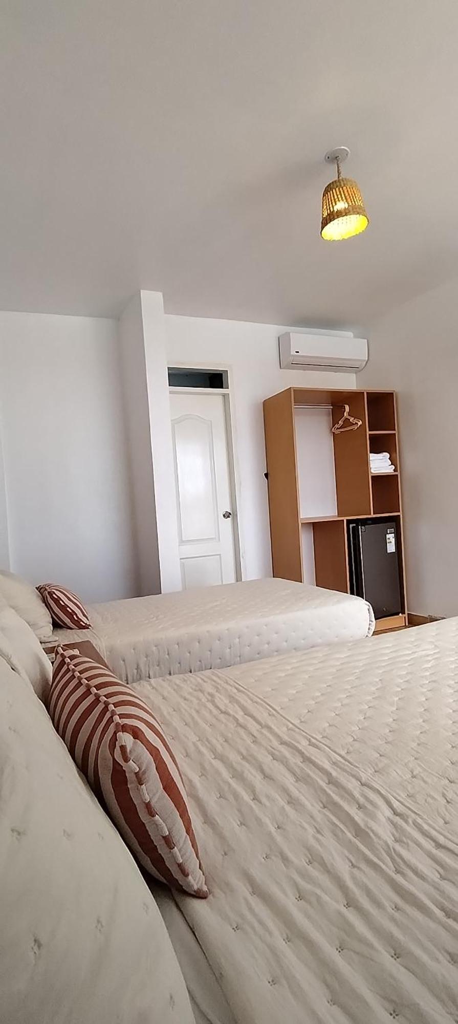Prim Hotel Вичаито Екстериор снимка