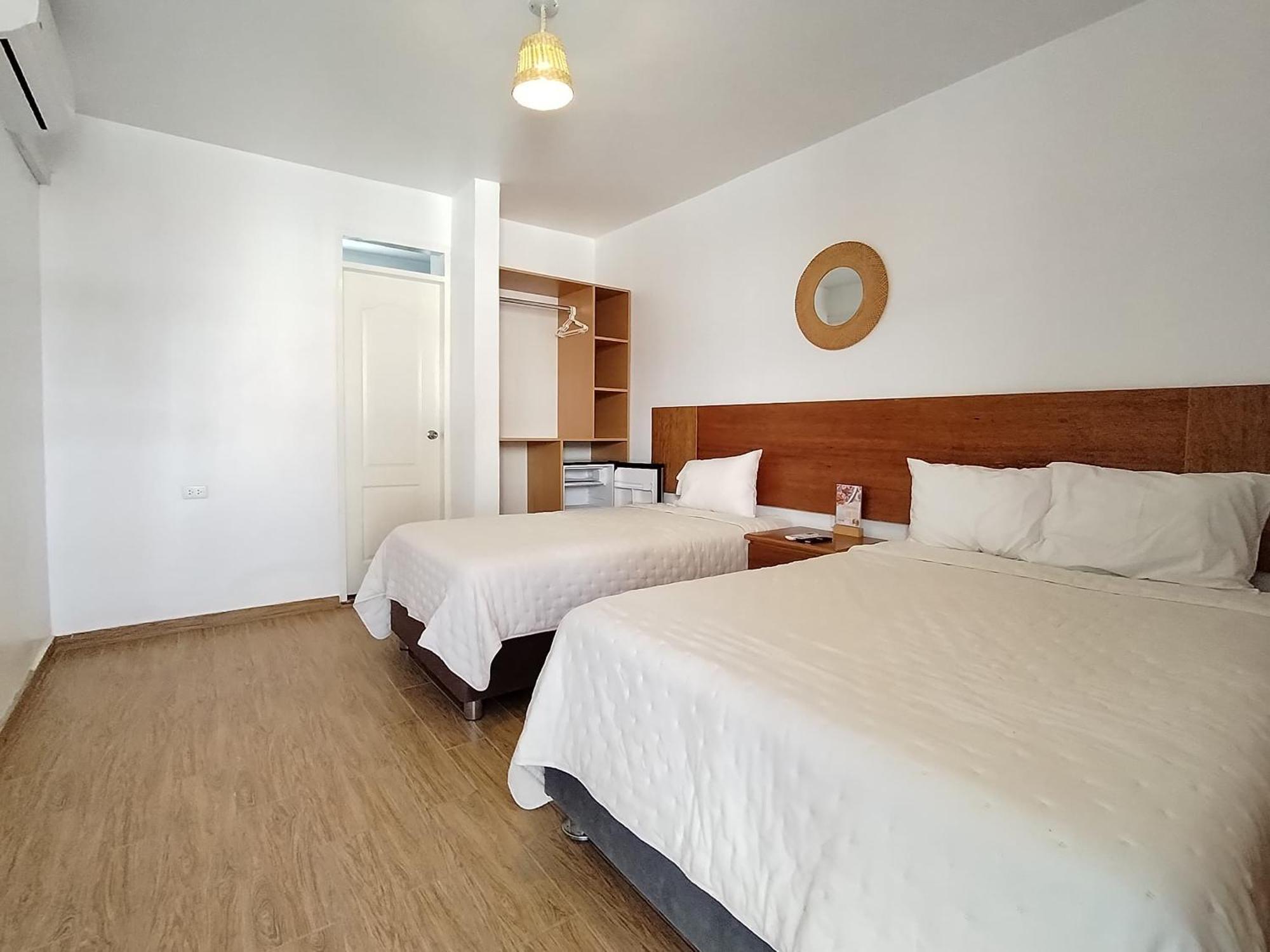Prim Hotel Вичаито Екстериор снимка