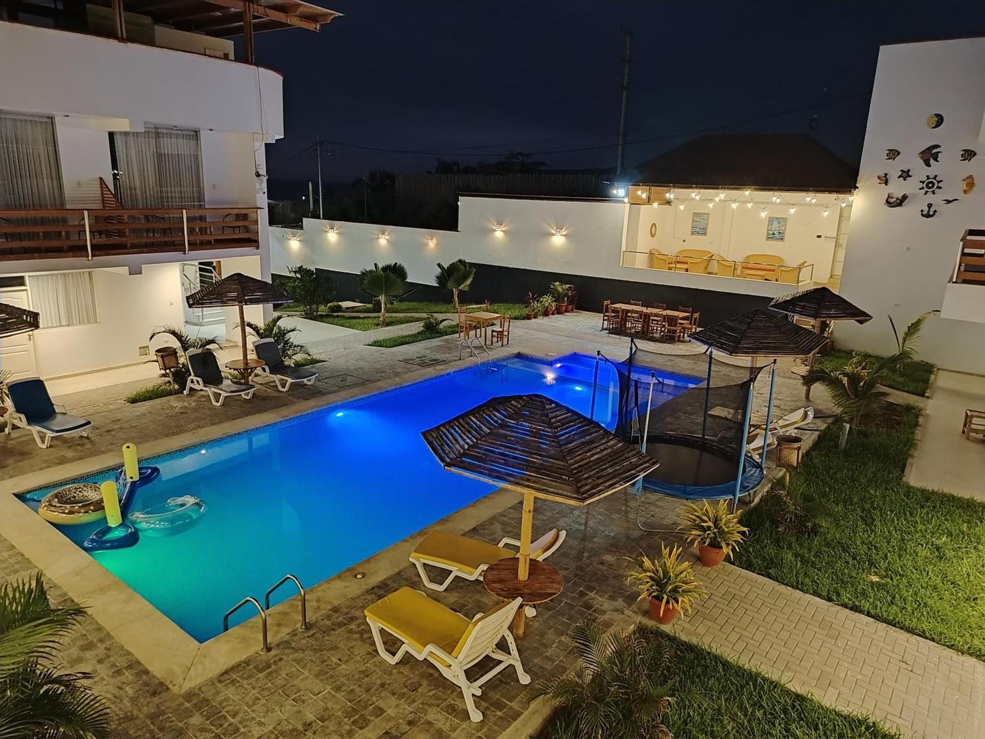 Prim Hotel Вичаито Екстериор снимка